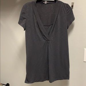 A Pea in the Pod gray Nursing top